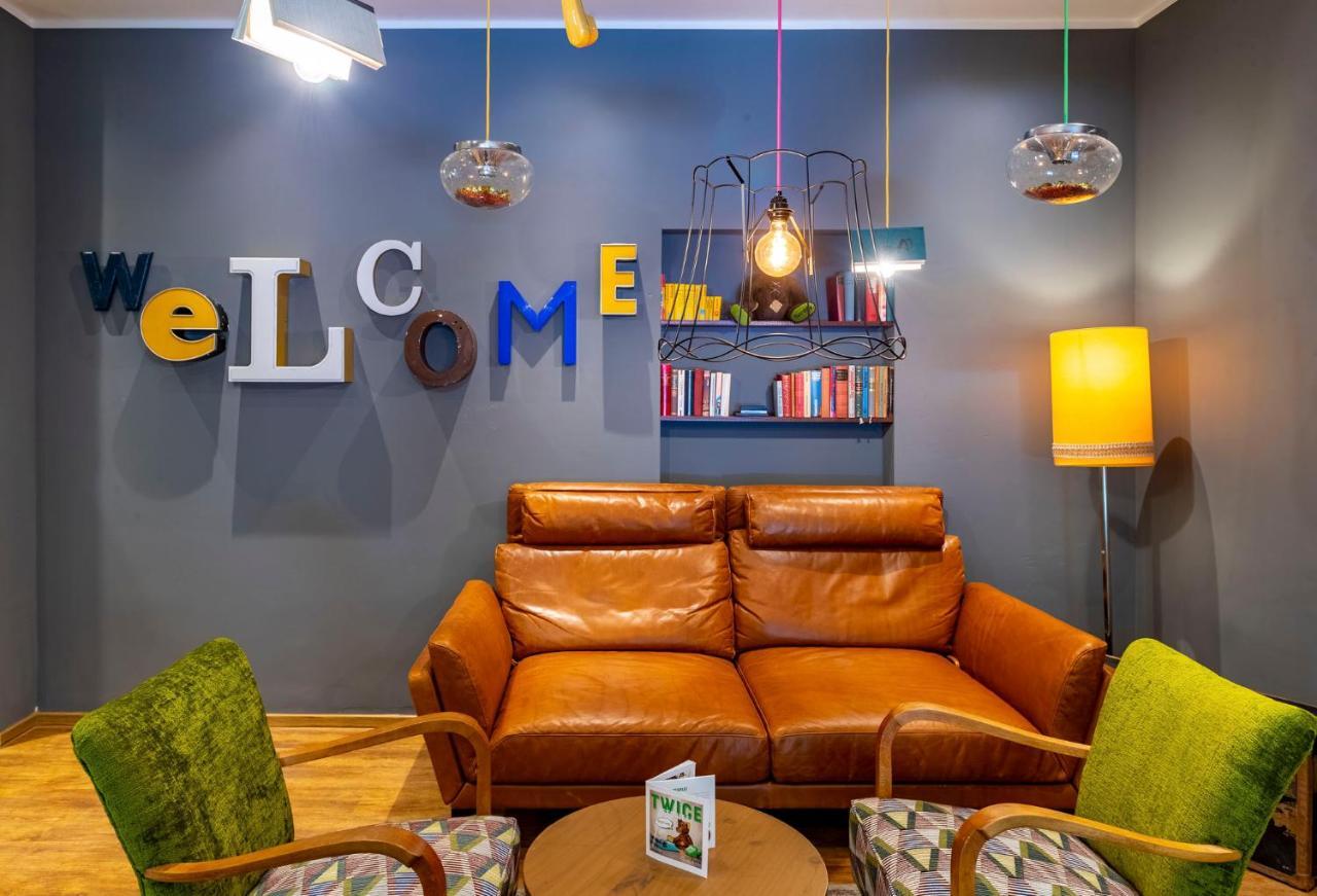 Tinytwice Hotel بون المظهر الخارجي الصورة